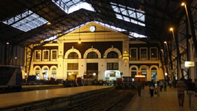 إبطال مفعول قنبلة في محطة سكة حديد بالإسكندرية

