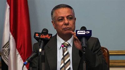 أبو النصر: الوزارة تقيم أداء القيادات التعليمية بالمديريات