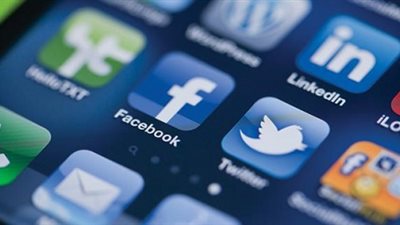 300 رابطة لأولياء الأمور المصريين على مواقع التواصل الإجتماعي .للبحث عن حلول لمشاكل التعليم!