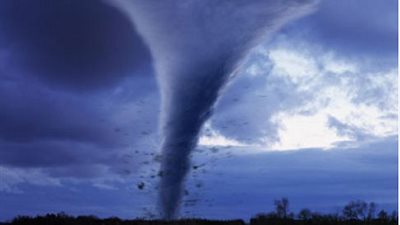 ناسا تحذر من اعصار والارصاد المصريه تنفى