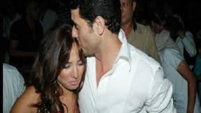 الطب الشرعي :منح عز فرصة أخيرة الاسبوع المقبل في قضية نسب طفلي زينة