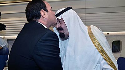 السيسي يقطع زيارته إلي سويسرا ويعلن الحداد 7 أيام لوفاة خادم الحرمين 
