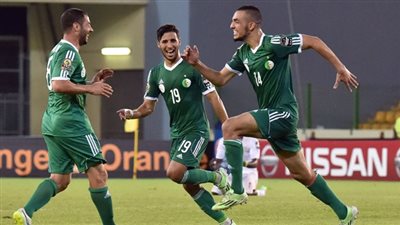 الجزائر تهزم السنغال وتتأهل بصحبة غانا لدور الثمانية
