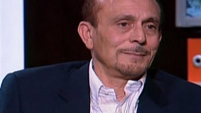 بالفيديو ..محمد صبحي يبكي ويقول للرئيس لاتصافح اعدائنا ويسب دولة قطر واميرها