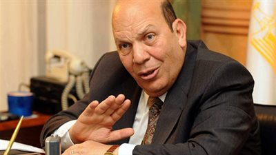 لبيب يكلف المحافظين بإغلاق المدارس