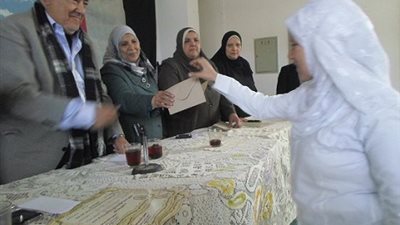 توجيه الخدمة الإجتماعية بالإسماعيلية يكرم طلاب معسكر الخدمة العامة