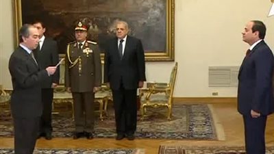 بالفيديو .. المحافظون الجدد يؤدون اليمين الدستورية امام الرئيس