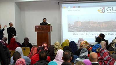 بالصور.. الجامعة الالمانية تستكمل تدريب 200 معلم بالمدارس الحكومية
