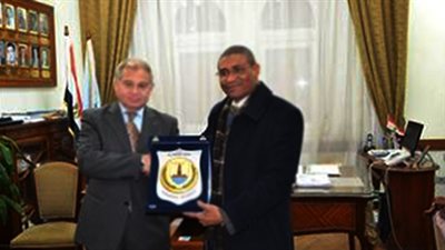 إنشاء جامعة فى غينيا باسم