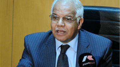 محافظ القاهرة : إقامة مجمع مدارس بالمطرية