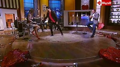 فيديو.. نجم استار أكاديمي ودولي شاهين يحتفلان بعيد الحب