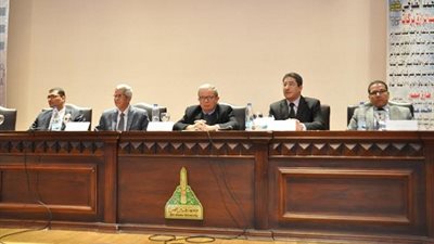 جامعة عين شمس : تدريب 2000 شاب علي مبادئ البحث العلمي