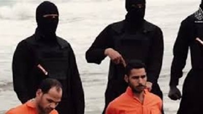 داعش ترد علي الجيش المصري بعرض عسكري في سرت