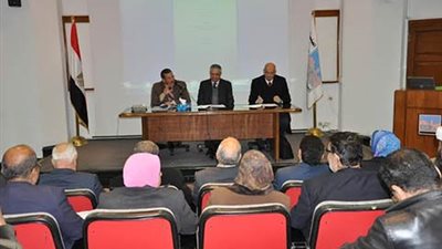 أبو النصر يطالب أعضاء 