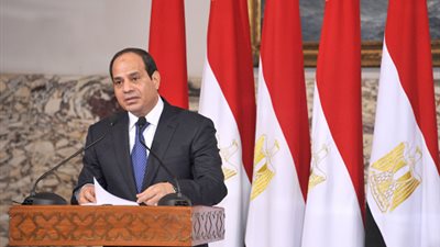 السيسي : هناك من يستخدم التكنولوجيا الحديثة  لـ