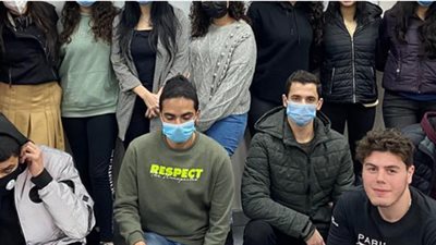 أدرس فى مصر وتخرج من انجلترا