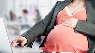 بشرة خير.. 5 حقوق جديدة للمرأة في قانون العمل الموحد