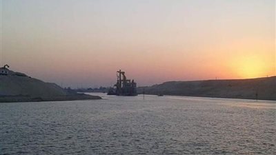 عاجل.. تعليق حركة الملاحة في قناة السويس