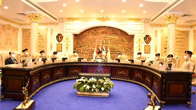 المتحدث العسكرى : الإعلان عن قبول دفعة جديدة من خريجى الجامعات الحكومية والخاصة بالكلية الحربية 