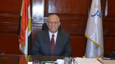 محافظ الأقصر :  عدم ربط تسليم الكتب الدراسية بسداد المصاريف والرسوم