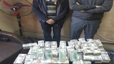  مباحث الأموال العامة : ضبط نصاب بعد جمعه 48 مليون جنيه من ضحاياه لإستثمارها في المنصات التعليمية 