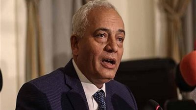 اعفاء رئيس وحدة مدارس المتفوقين للعلوم والتكنولوجيا STEM من منصبه.. لهذا السبب