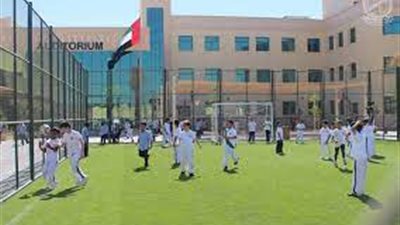 كبري مدارس سلطنة عمان تعلن عن وظائف شاغرة للمعلمين والمعلمات