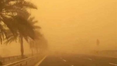 عاجل.. عاصفة ترابية تجتاح البلاد.. والأرصاد تحذر المواطنين: التزام المنازل