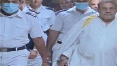 صاحب جامعة سيناء يوقع على اقرار احالته للجنايات