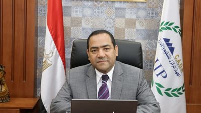 التنظيم والادارة: احتساب العلاوتين الدورية والترقية على اساس الاجر فى 30-6-2020.. مستند