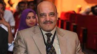  رئيس جامعة أسوان: الجامعة تشهد زيادة كبيرة في جميع قطاعاتها التعليمية والبحثية