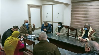 الفولى : جولات مكوكية ومتابعات ميدانية لاثار المنخفض الجوى  لمدارس السويس 