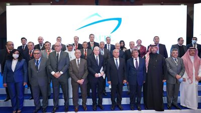 افتتاح فعاليات مؤتمر البحر الأحمر للنقل البحري واللوجستيات