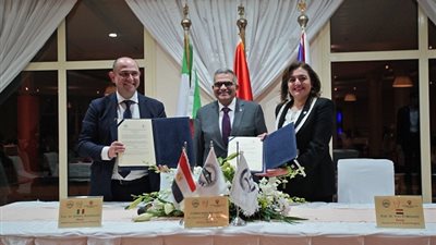 بالصور.. جامعة مصر للعلوم والتكنولوجيا تنظم مؤتمر تقنيات طب الأسنان الدولي بمشاركة جامعة جنوا الإيطالية