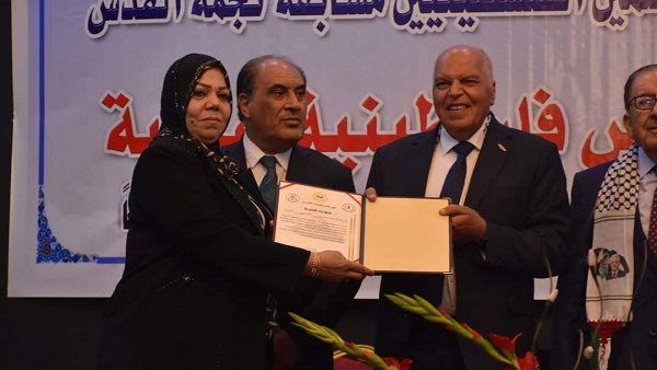 خلف الزناتى