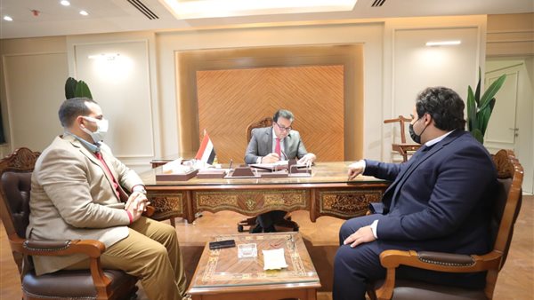 خالد عبدالغفار فى