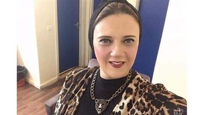 داليا الحزواى تطالب التعليم الغاء احتفالات عيد الام فى المدارس.. لهذا السبب