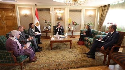 وزير التعليم العالى يبحث آليات التعاون التعليمي والتكنولوجي مع مديرة مكتب اليونسكو الإقليمى للتربية ببيروت