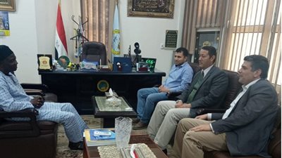 المعهد القومي للبحوث الفلكية يستضيف طلابًا من جامعة العلوم الماليزية