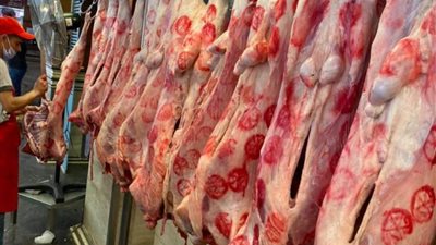  رئيس شعبة القصابين : سعر اللحم الكندوز 180 جنيها للكيلو .. ننشر الأسعار الجديدة لـ