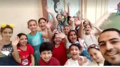 بالفيديو.. طلاب الصف الرابع الأبتدائي يوجهون رسالة صادمة بشأن صعوبة الامتحانات
