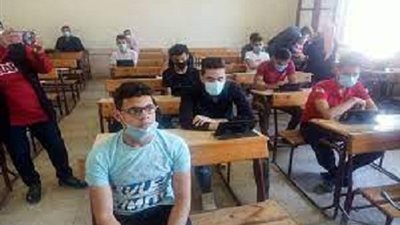 عاجل .. تداول اسئلة امتحان الاحياء لاولى ثانوى على جروبات الغش