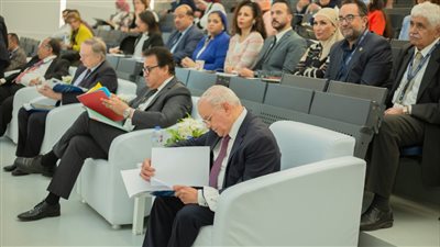 مؤتمرآثار التغيرات المناخية في الجامعات الأوروبية يوصى بدعم الابتكار ومكافحة الملاريا والتحول الى الجامعات الخضراء 