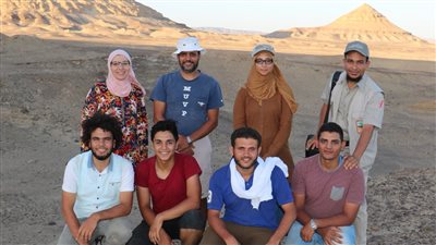 اكتشاف ديناصور عاش فى مصر قبل 98 مليون عام بالواحات البحرية.. صور