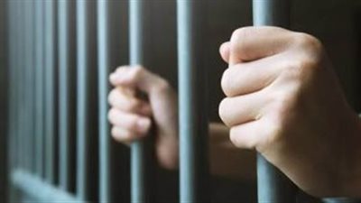 حبس معلم بالشرقية 4 أيام على ذمة التحقيقات لتسريبة أسئلة الامتحان