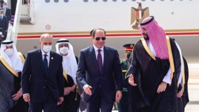 رئاسة الجمهورية: السيسي يستقبل الأمير محمد بن سلمان في مطار القاهرة