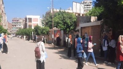 التعليم ترصد 4 حالات غش فى امتحان الديناميكا 