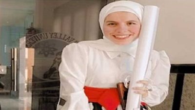 طالبة من كلية الحاسبات تحصل على المركز الثالث عالميًا فى مسابقة الروبوت