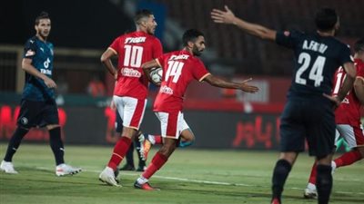 سافيو وعبدالقادر وحسام حسن يقودون هجوم الاهلى امام فاركو بالدورى