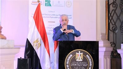 عاجل| طارق شوقى يكشف عن موعد إعلان تفاصيل التعامل مع ناشر أسئلة الفيزياء